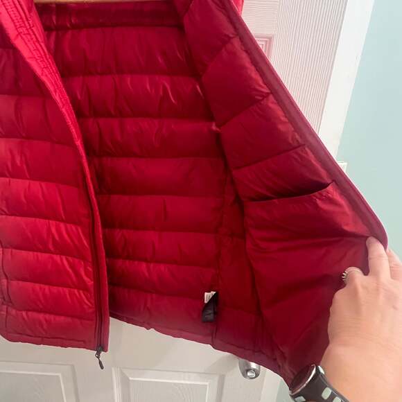 The North Face Men's Aconcagua 2 Insulated Vest Brick House Red SIZE L Cabincore - Picture 5 of 11